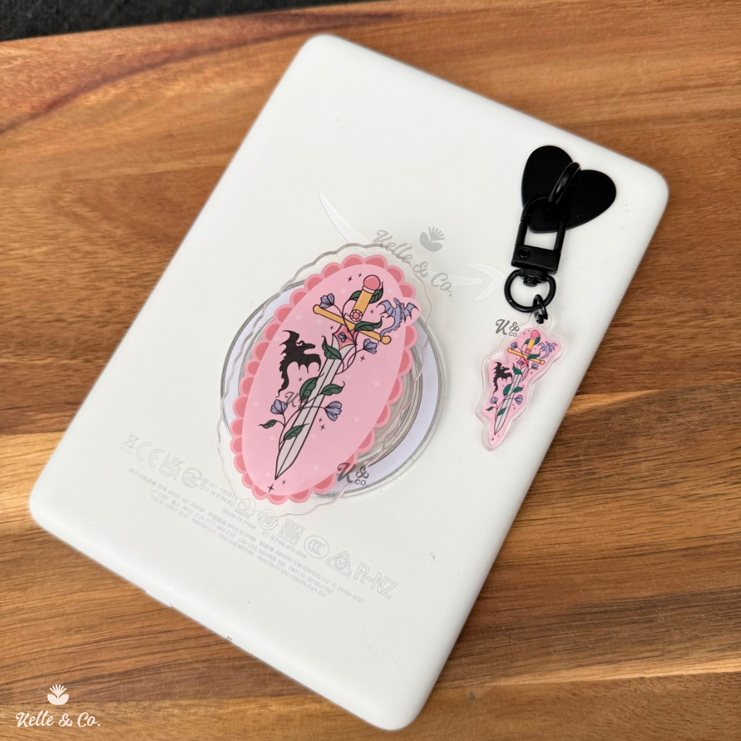 Fantasy reader kindle keychain | kindle case accessories