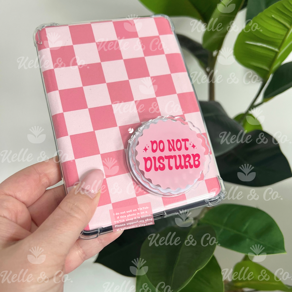 Reading Do Not Disturb kindle grip | kindle accessories