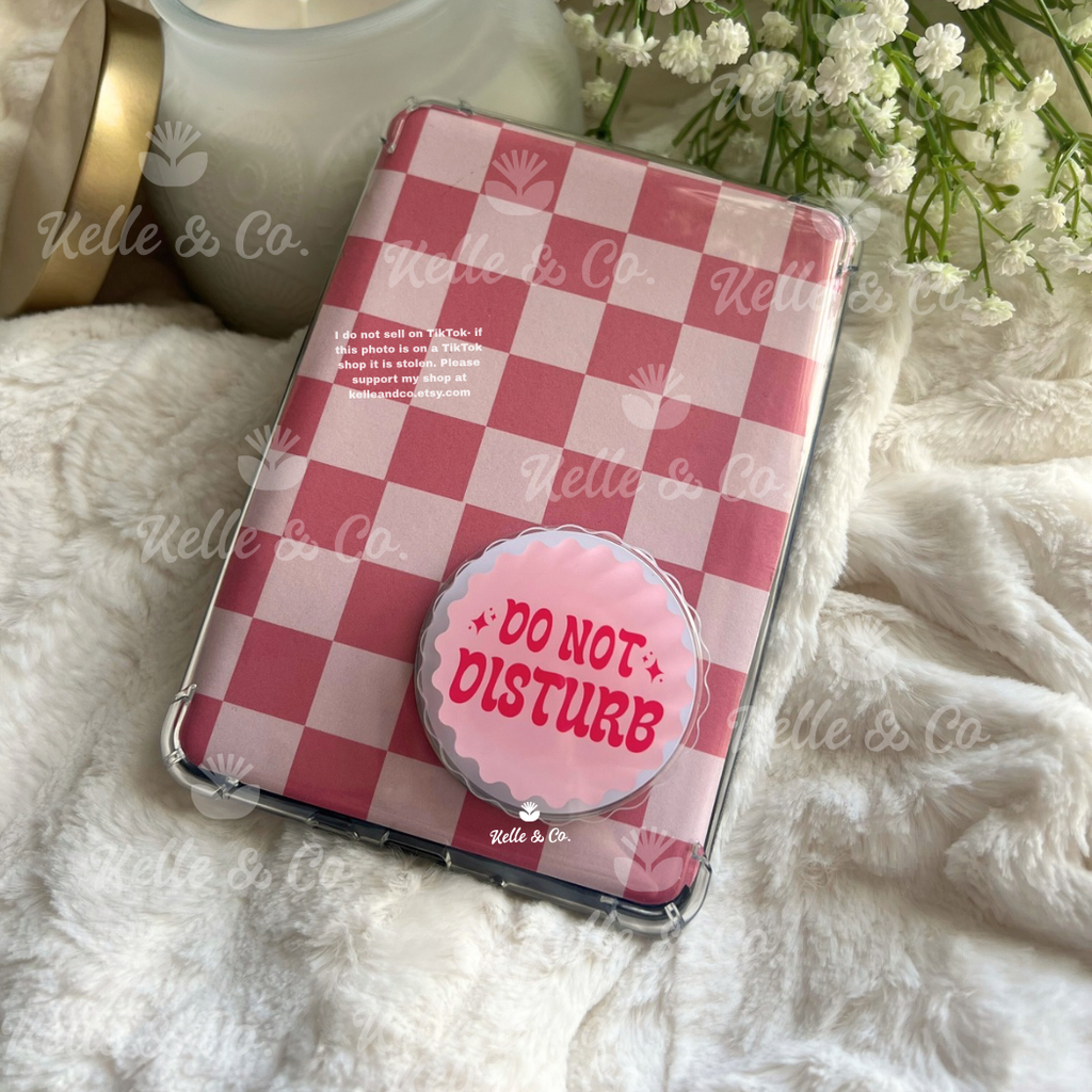Reading Do Not Disturb kindle grip | kindle accessories