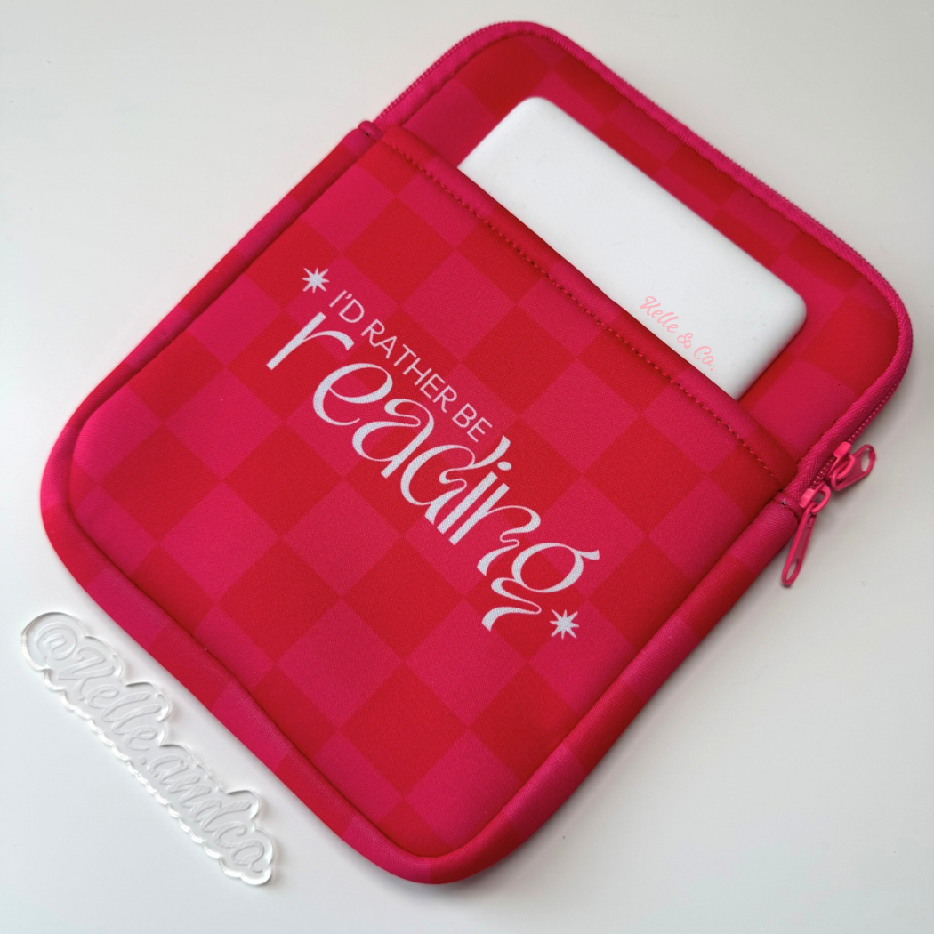 Reading Kindle sleeve | Book & Kindle Sleeve Pouch | checker