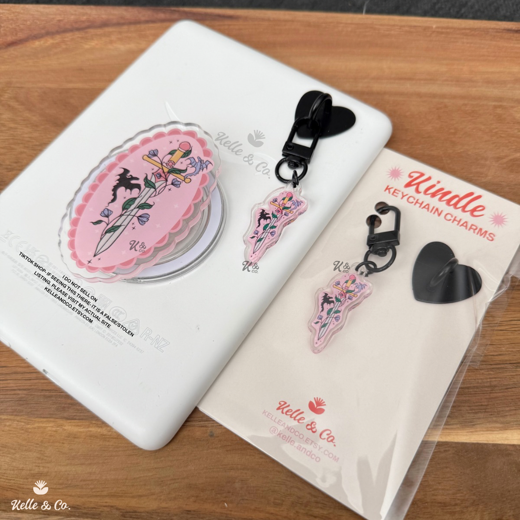Fantasy reader kindle keychain | kindle case accessories